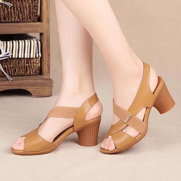 Women's Spring and Summer Large Size Middle Heel Sandals Office Ladies Solid Color Thick Heel Casual Leather Sandals