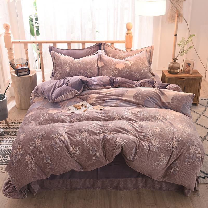 5D Carved Velvet Four-piece Crystal Velvet Warm Quilt Cover Sheets Thick Warm Velvet 4Pcs Set
