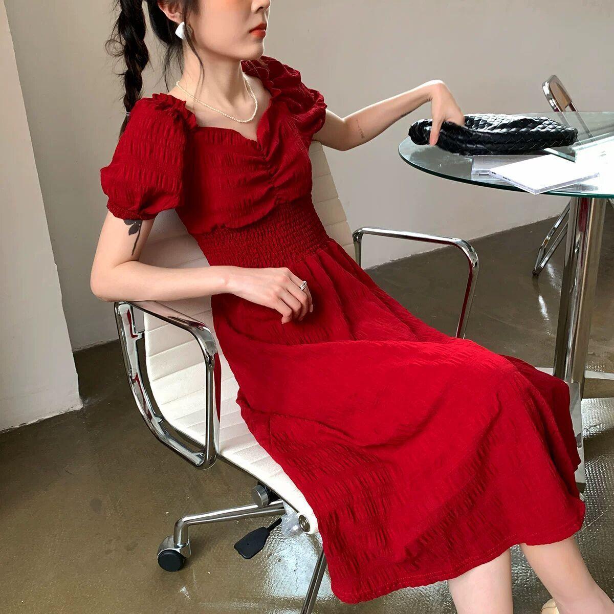 Female Simple Elegant Retro Platycodon Grandiflorum French Solid Color Square Collar Waist Show Slim Dress
