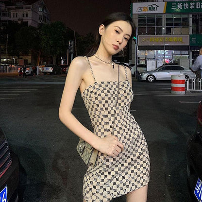 Women's Summer Design High End Open Back Show Thin Suspender Sexy Crowd Dress