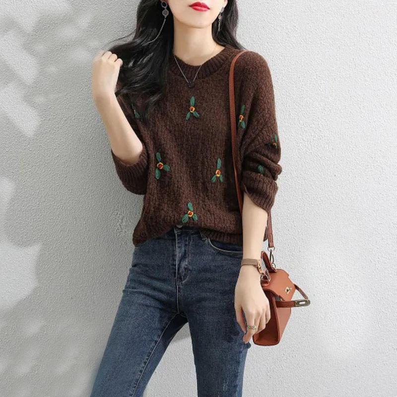 Sweater Women's Ladies Style Pullover Knitwear Korean Loose Solid Color Top Trending Fluffy Sweater Autumn and Winter