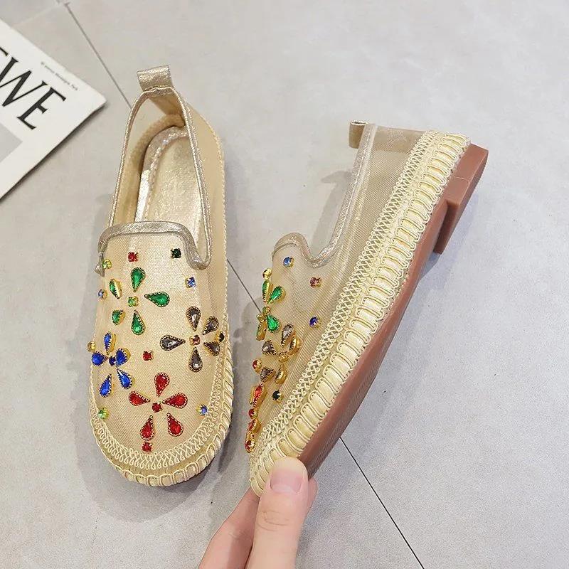 Mesh Flat-bottomed Sandals, Women's Summer Colored Diamond Embroidery, No Heel Lazy Fisherman Shoes