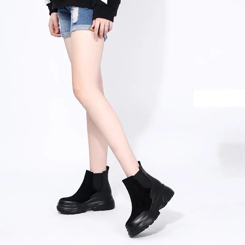 Martin Boots Women's Short Boots Spring and Autumn Velvet Boots British Style Thick-soled Wild College Korean Plush Heightening Shoes