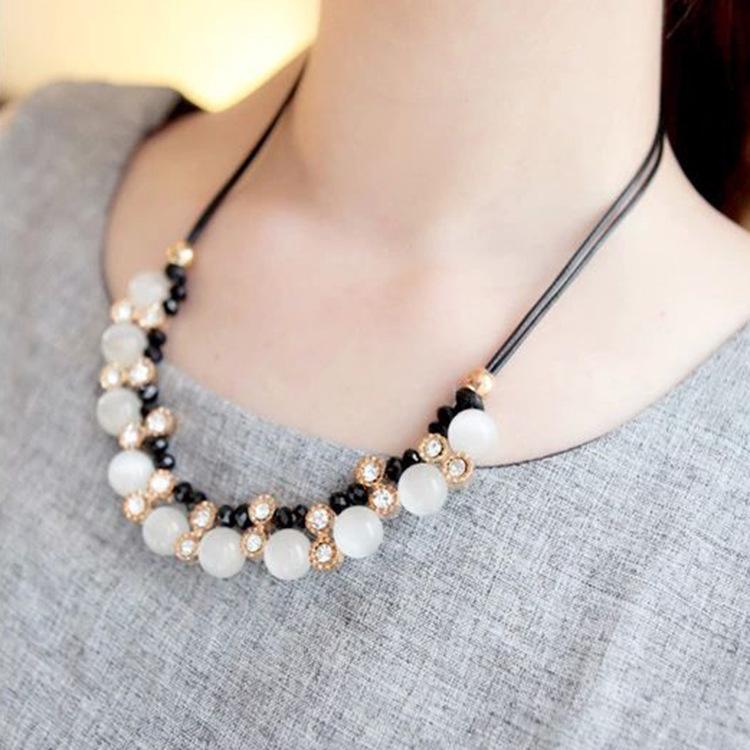 Necklace Opal Crystal Fashion Necklace Pendant Chain Female Short Pearl Clavicle Chain