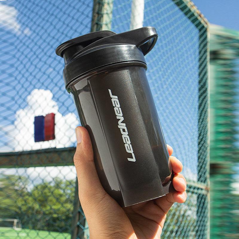 Male Shaking Cup Female Protein Powder Meal Replacement Milkshake Mixing Cup Fitness Sports Water Cup Scale Portable Mixing Ball Cup