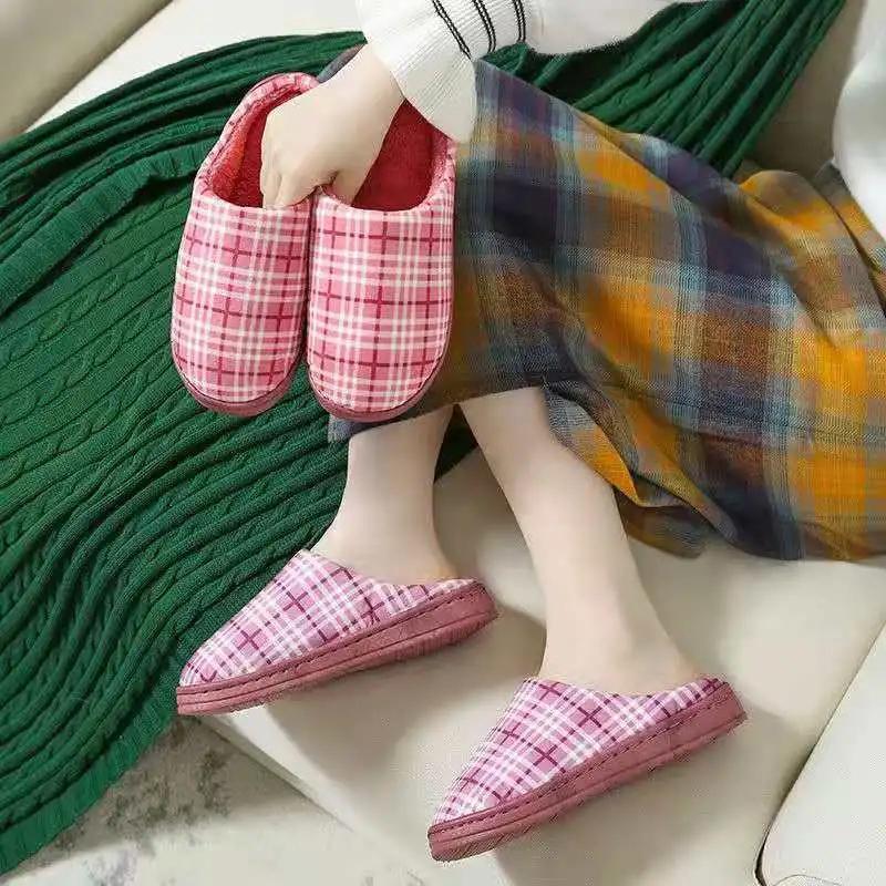 Winter Slippers Cotton Shoes for Women Plus Size Mens Slides Thick Warm Slipper
