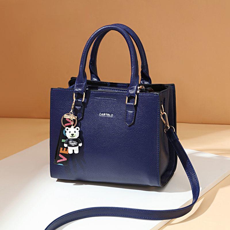 Trendy One-shoulder Messenger Female Bag Wild Mother Bag Large-capacity Portable Leather Bag