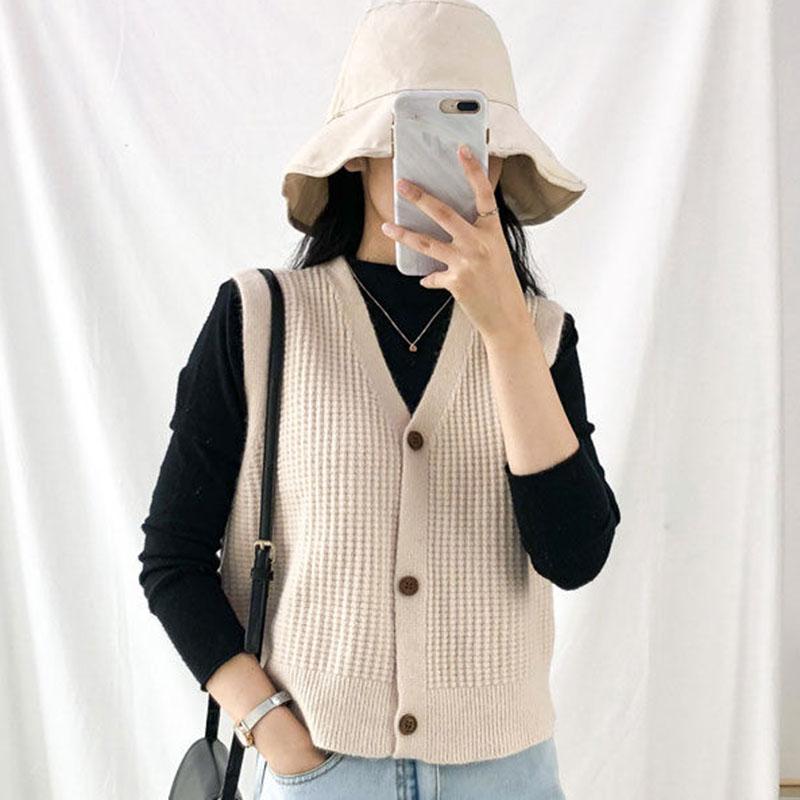 Spring and Autumn V-neck Loose Waistcoat Casual Slimming Cardigan Sweater Sleeveless Knitted Female Top