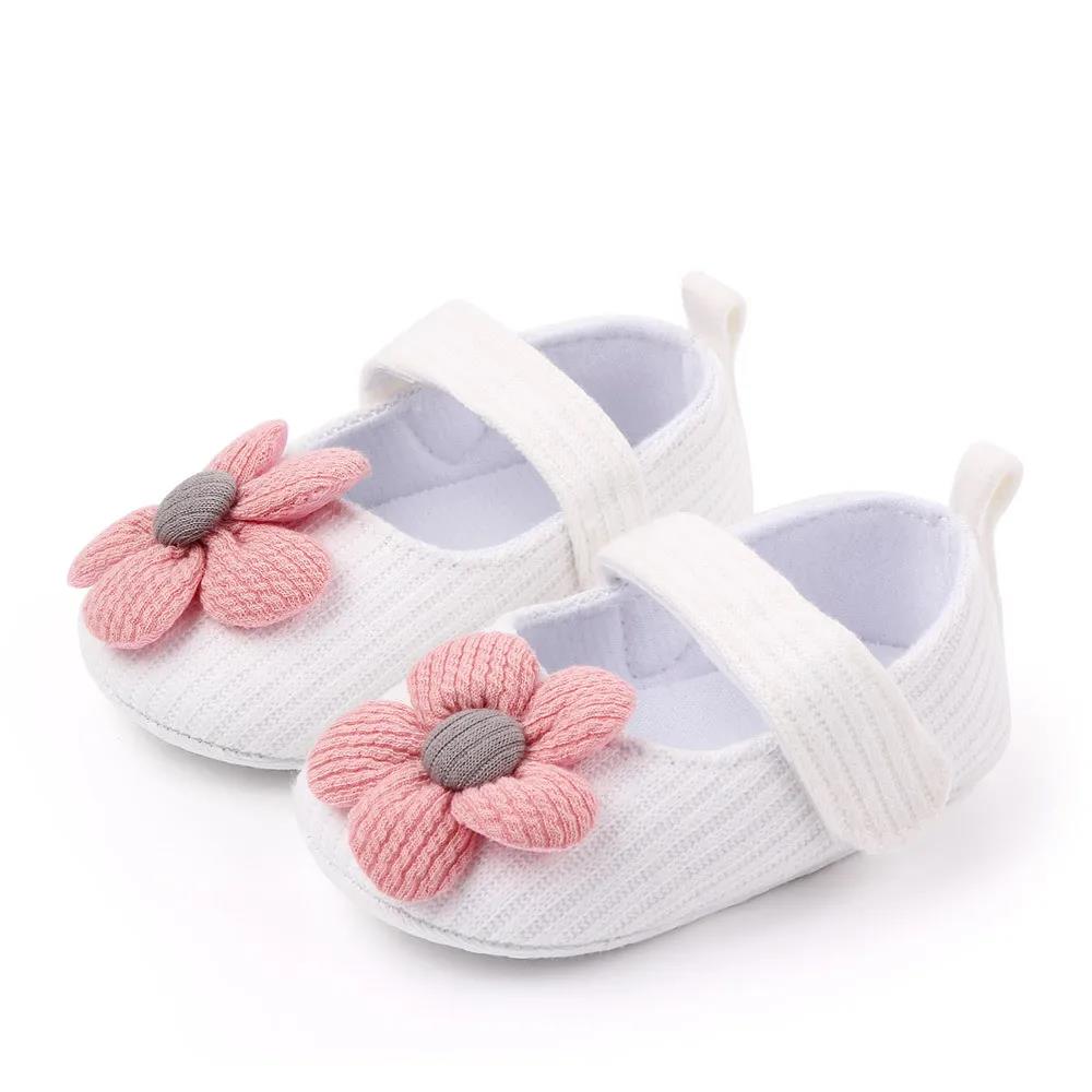 Baby Shoes Spring Cute Baby Girl Anti-Slip Casual Walking Shoes Flower Decoration Sneakers Soft Soled Baby Prewalker