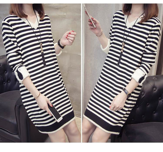 Autumn and Winter Long-sleeved Knitted Sweater Dress Large Size Loose Mid-length Dress Fashion Simple Female Base Dress