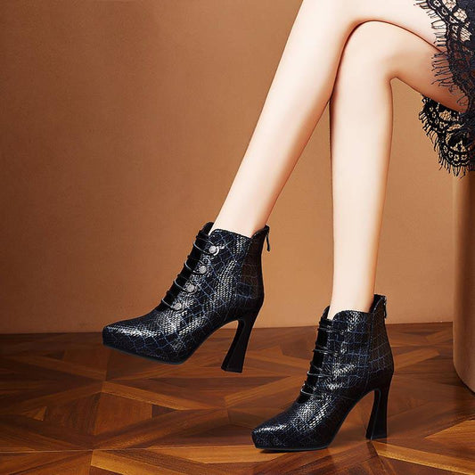 Customized Big Size Chelsea Boots Leather Short Ankle Boots Women Zipper Studded Martin Snow Booties