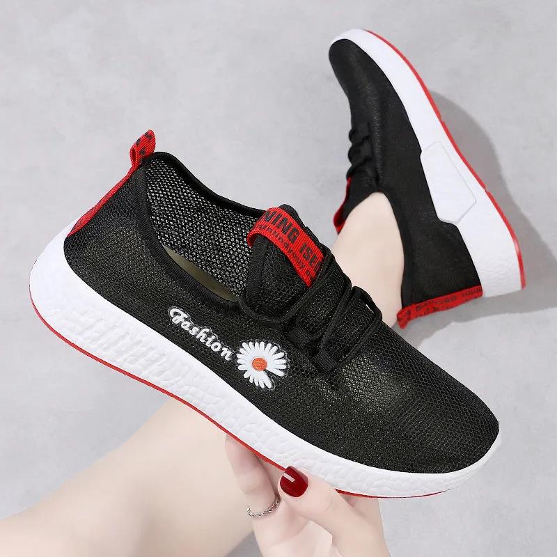 Women's Cloth Shoes  Mesh Shoes Breathable Casual Sports Low Top Non-slip Running Shoes