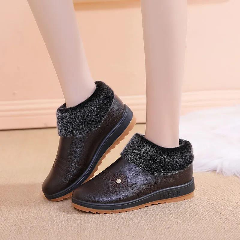 Plus Velvet Thick Warm Cotton Shoes In Winter Comfortable Soft Sole Women's Comfortable Flat Leather Shoes