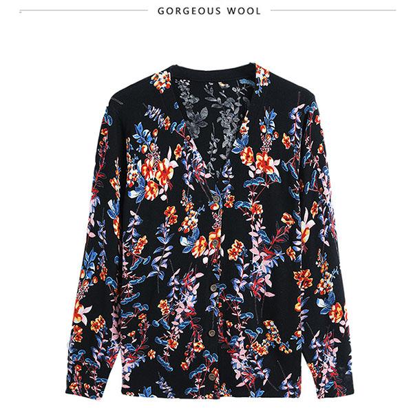 Long-sleeved Short Cardigan Women's 3D Flower Print Sweater Coat Large Size Wool Coat Knitwear