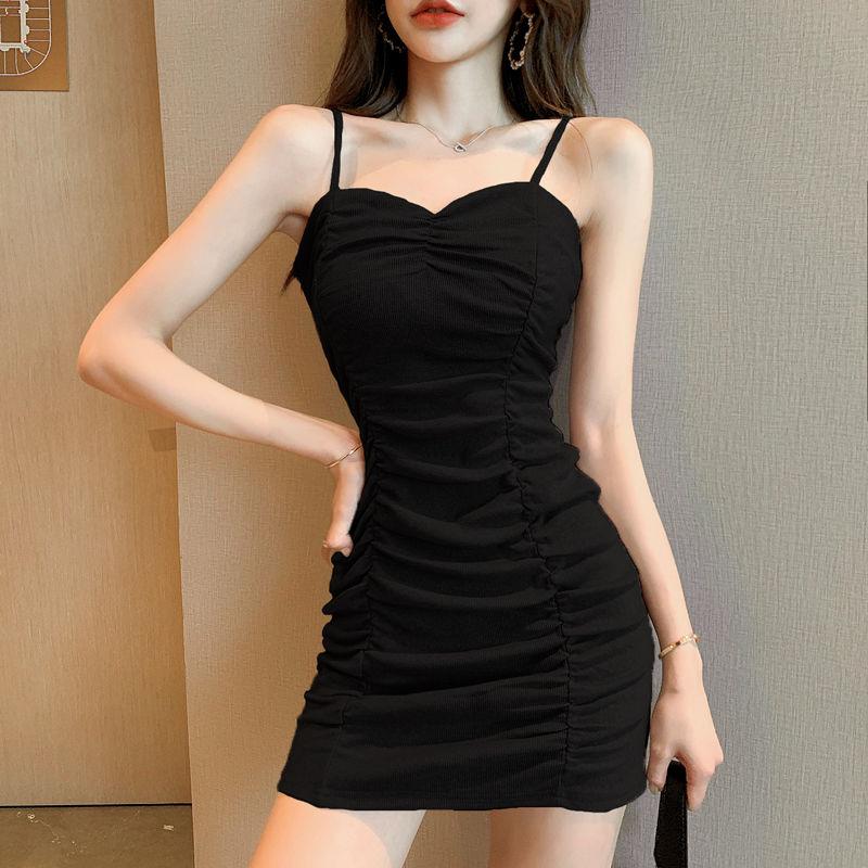 Women's Summer Tight Pleats Show Thin and Sexy Dress with Short Buttocks and Solid Color Suspender
