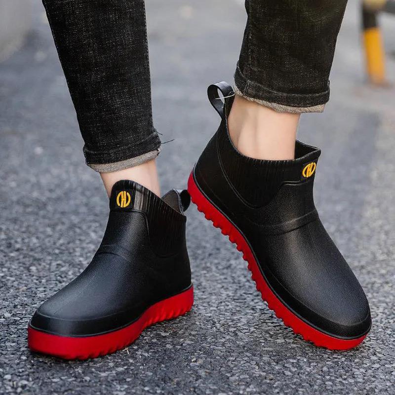 Fashion Non-slip Short-tube Rain Boots Men's Water Shoes Plus Velvet Rain Boots Flat Kitchen Work Rubber Shoes Thick-soled Low-top Water Boots