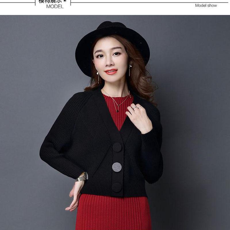 Autumn and Winter V-neck Loose Sweater Bat Shirt Short Knit Top Fashion Casual Women's Jacket