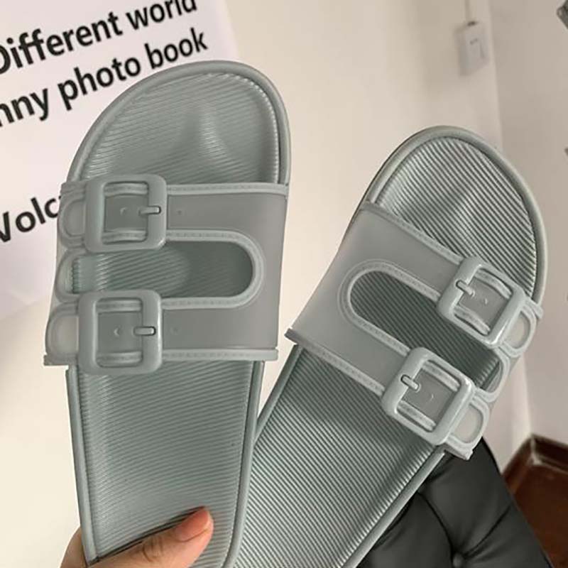 Cute Girl Heart Sandals and Slippers Student Home Fashion Non-slip Indoor Outdoor Sandals and Slippers Female Summer
