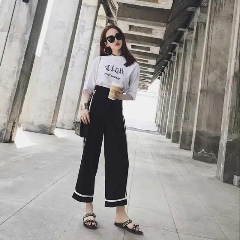 Women's Loose Round Neck Short-sleeved T-shirt Casual Elastic Waist Wide-leg Pants Two-piece Suit Women Summer Casual Home Service