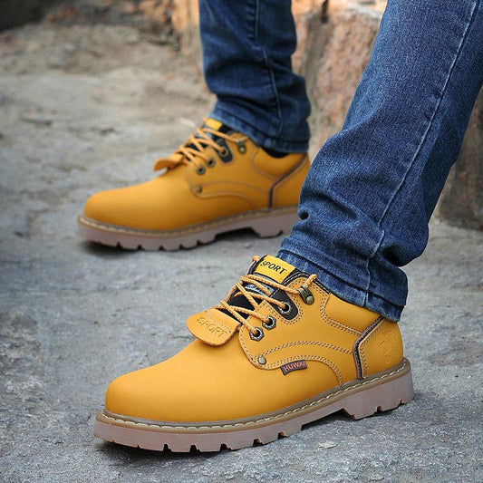 Autumn and Winter Shoes Women Men  Plus Velvet Cotton Shoes Couple Martin Boots Leather Casual Shoes