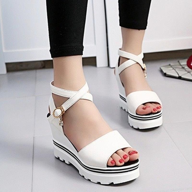 Summer Muffin Fish Head Women Sandals with Platform Sandals Wild Simple Shoes Shook with Students In