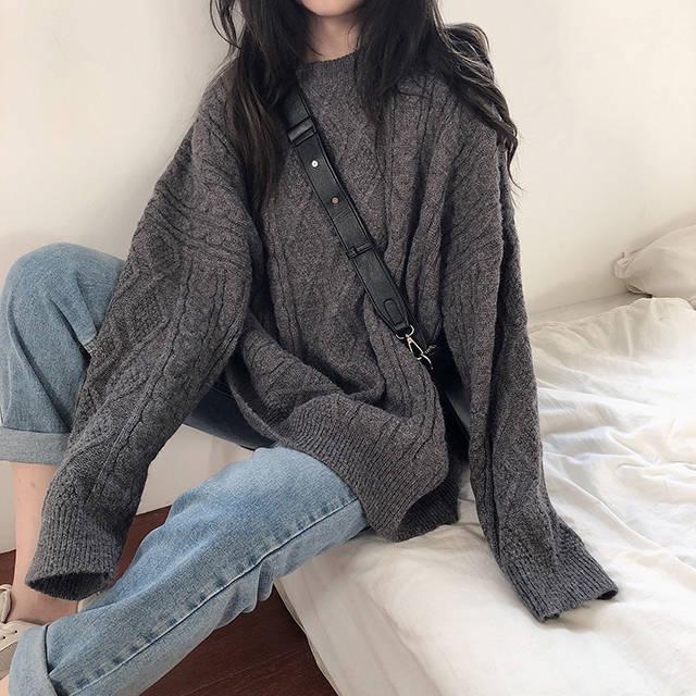 Pofulove White Round Neck Twist Sweater Female Autumn Winter Loose Wild College Style Knitted Coat