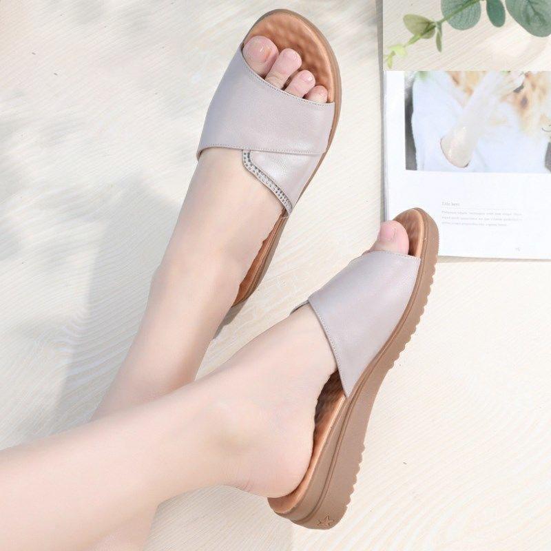 Fashion Slippers Women Summer Sandals Shoes Peep-toe Low Roman Sandals Ladies Flip Flops Slippers