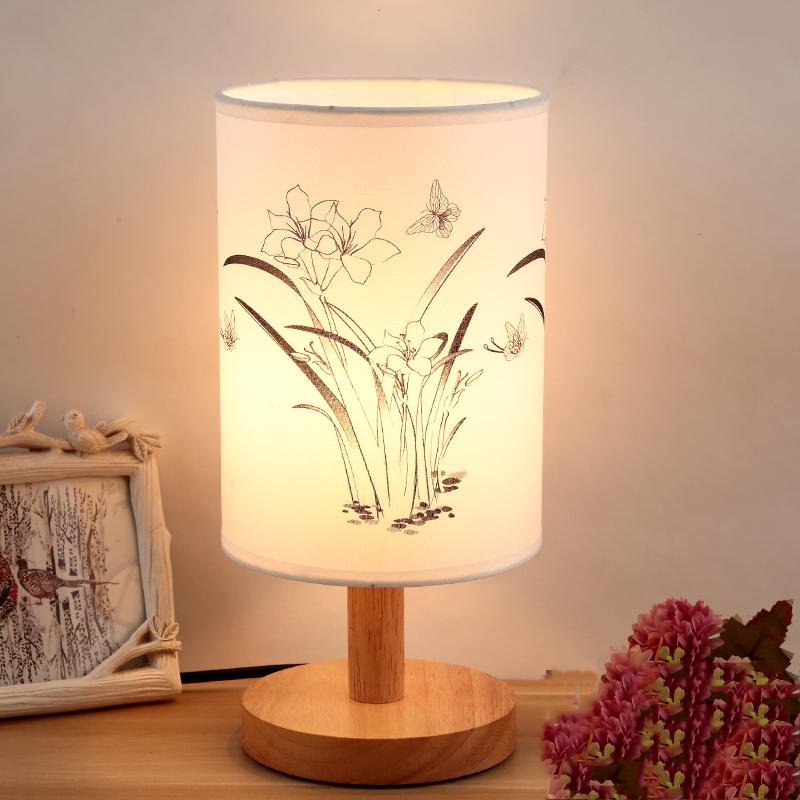 Desk Lamp with Fabric Shade Solid Wood Base  for Bedroom Living Room Bookcase Cafe Hotel