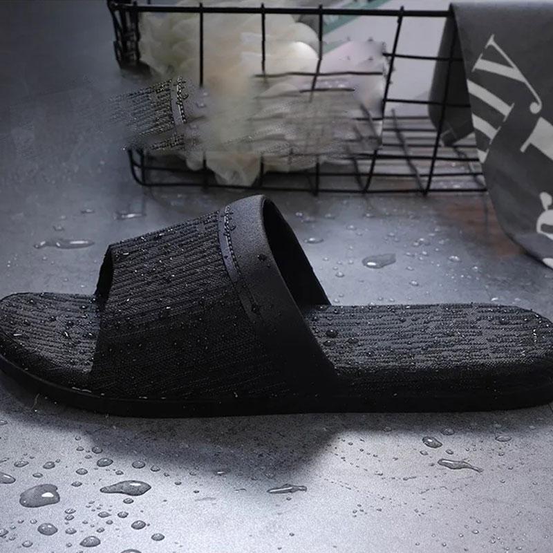 Men's and Women's Thick-soled Slippers Simple Couple Flip-flops Summer Outdoor Wear Home Indoor Super Soft Non-slip Bath Sandals and Slippers