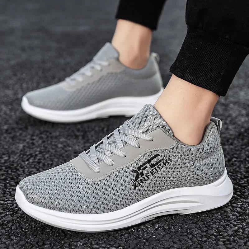 Spring and Autumn Cloth Shoes Men's Breathable Sports Running Shoes Non-slip Casual Shoes