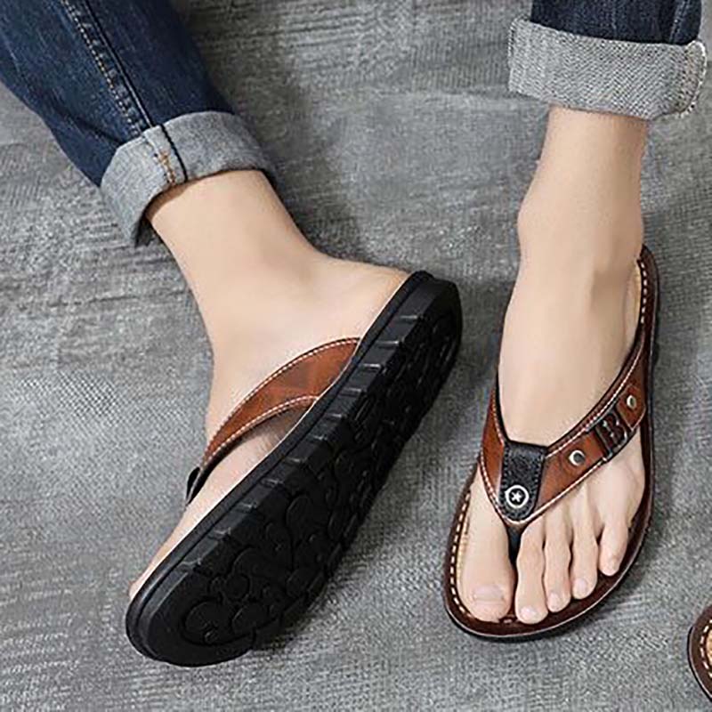 Summer Slippers Flip-flops Men's Korean Version of The Trend of Home Non-slip Indoor Trendy Men's Slippers Beach Sandals and Slippers