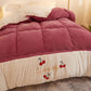 Thick and Warm Chemical Fiber Quilt Comfortable and Skin-friendly Chemical Fiber Quilt, Household Hotel Bedding