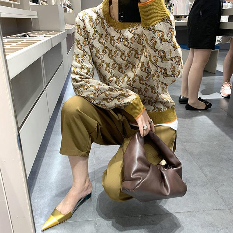 Autumn  Winter Jacquard Long-sleeved Round Neck Pullover Sweater Knit Sweater Women Loose Padded Bottoming Shirt