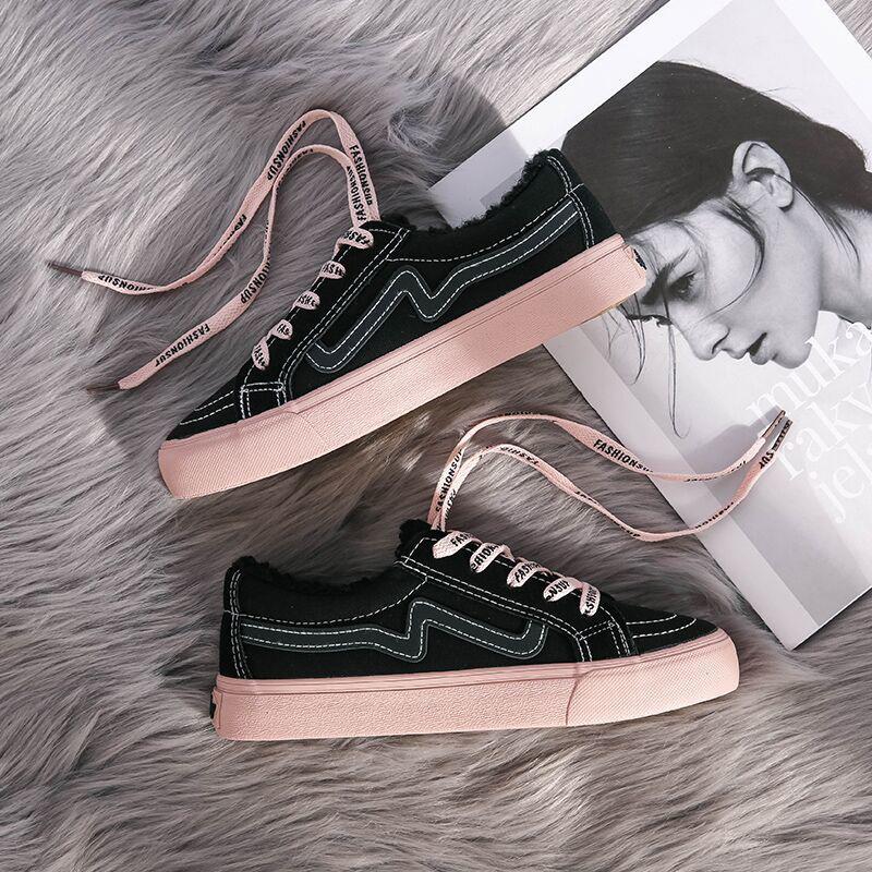 Student Canvas Shoes Korean Style Wild Fashion Canvas Clearance Shoes Casual Flat Low Heel Sneakers