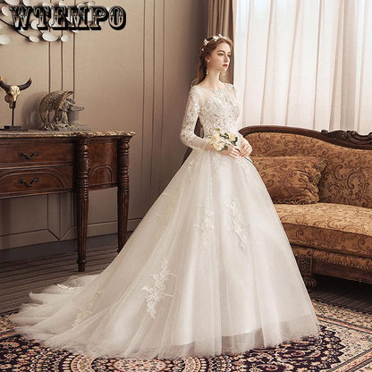 Long Sleeve Wedding Dress O Neck A Line Appliques Lace Wedding Gown Bride Dress