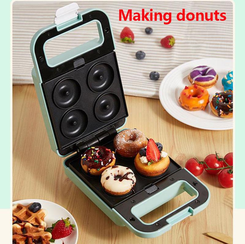 680W Frying and Grilling Machine Sandwich Making Machine Waffle Maker Kitchen Supplies with 5 Sets of Bakeware