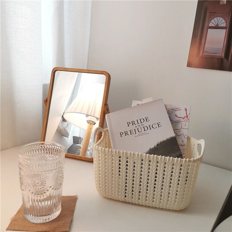 Desktop Cosmetics Storage Box Imitation Vine-plastic Basket Woven Supplies Storage Basket