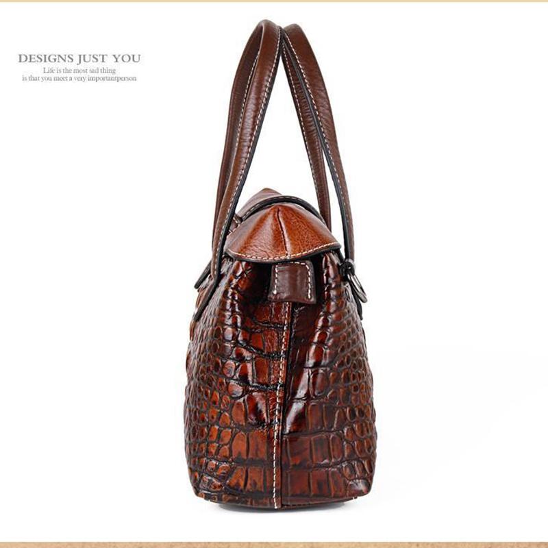 Handbag Female Bag Head Layer Cowhide Crocodile Pattern Handmade Retro One-shoulder Messenger Leather Retro Female Bag