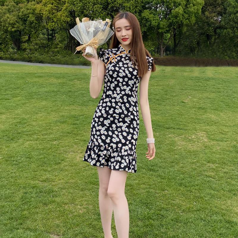 Little Daisy Cheongsam Improved Dress Short Floral Sexy Small Young Girl Daily Wear