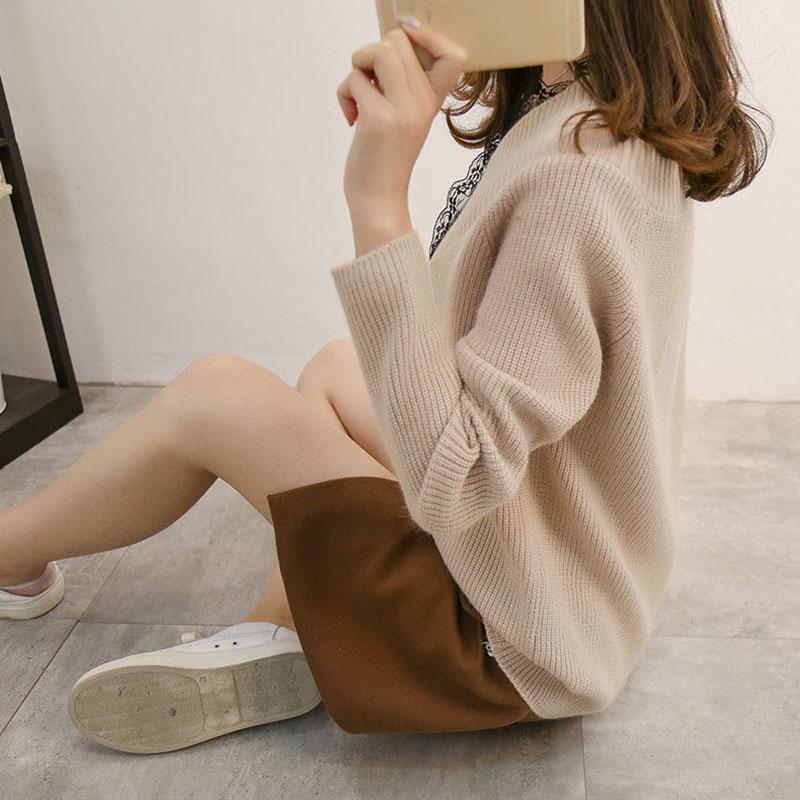 Autumn and Winter Lace V-neck Top Thickened Long-sleeved Knitted Sweater Loose and Versatile Women's Bottoming Shirt