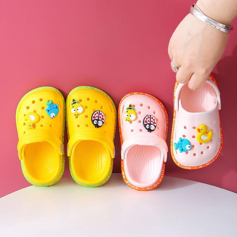 Children Cartoon Cave Shoes  Beach Summer Children's Slippers Antiskid Soft Bottom  Little Bee EVA Rubber Plastic Baby Sandals Slippers