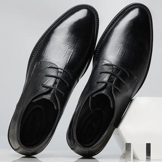 Men's Shoes Alligator British Pointed Men's Shoes Personality Heightening Shoes Printed Black Business Dress Shoes for Men