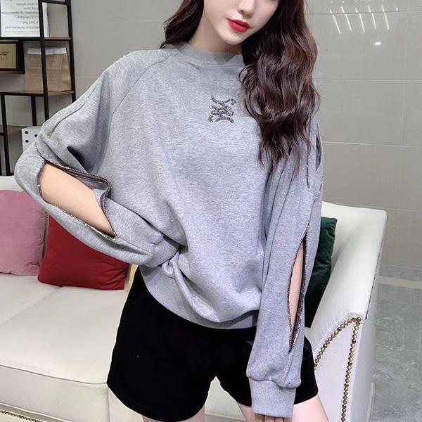 Women's Loose Fashion Sweater Spring and Autumn Hollow Beaded Jacket Off-shoulder Thin Top