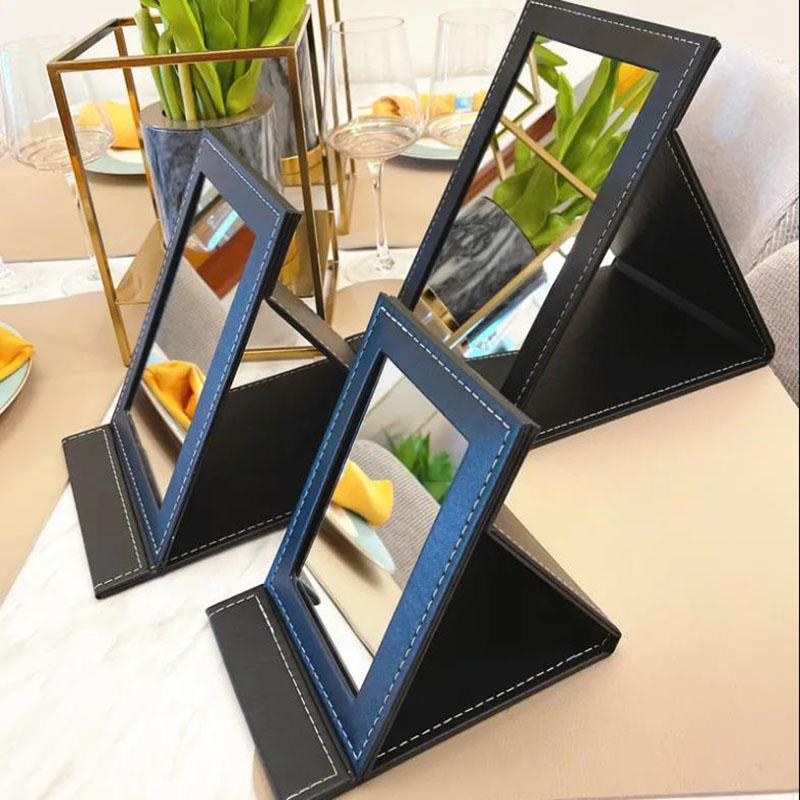 Crocodile Pattern Ladies Leather Folding Mirror Desktop Creative Portable Makeup Mirror HD Travel Out Household Essentials