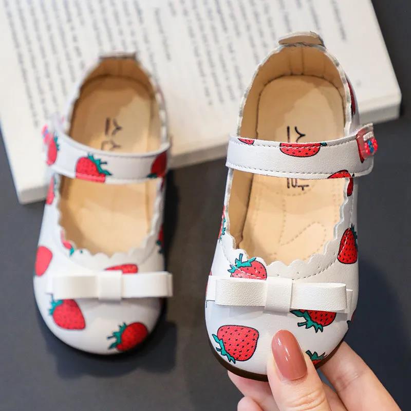 Girl's Soft Soled Bowknit Breathable Light Single Shoes Girls' Non Slip Solid Color Strawberry Printed Princess Shoes