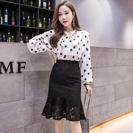 Spring Summer Women Lace Skirts Fashion Solid Casual Mesh Tulle Skirt Hollow Out Short Pencil Elegant Elastic Black/Apricot Skirt