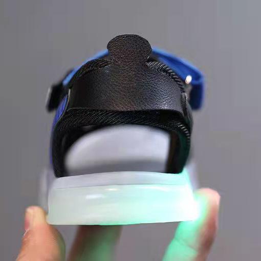 Baby Sandals Summer Boys Light-up Sandals Baotou Anti-kick Beach Shoes 1-2-3 Years Old Soft Bottom Toddler Shoes