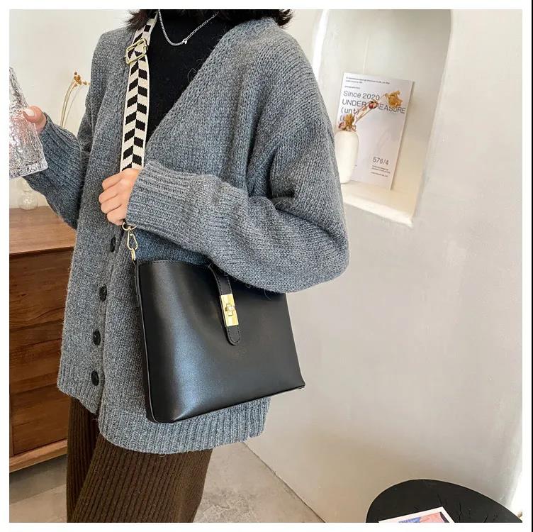 Crossbody Bags Portable PU Leather Wide Strap Shoulder Bags Casual Female Multi-Layer Large Capacity 3 Colors