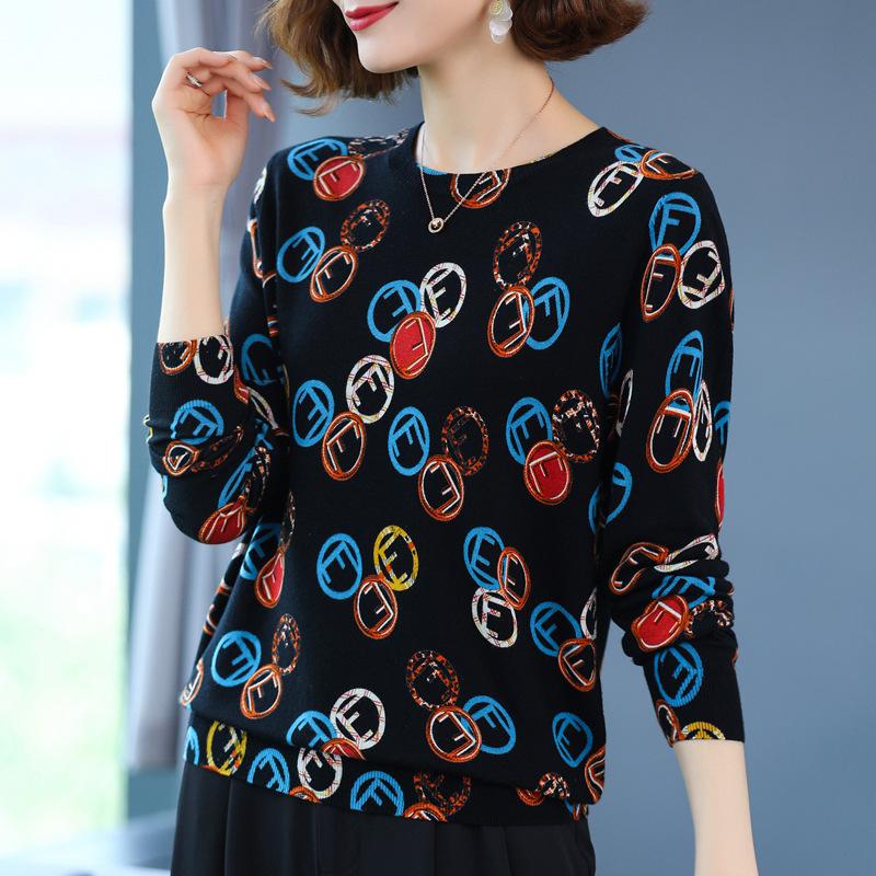 Autumn and Winter Printing Bottoming Shirt Women's Plus Size Casual Sweater Fashion Round Neck Printed Sweater