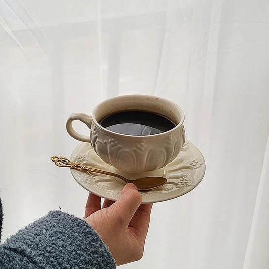 Vintage Exquisite Coffee Cup Luxury Relief Ceramic Afternoon Tea Coffee Cup Flower Tea Cup
